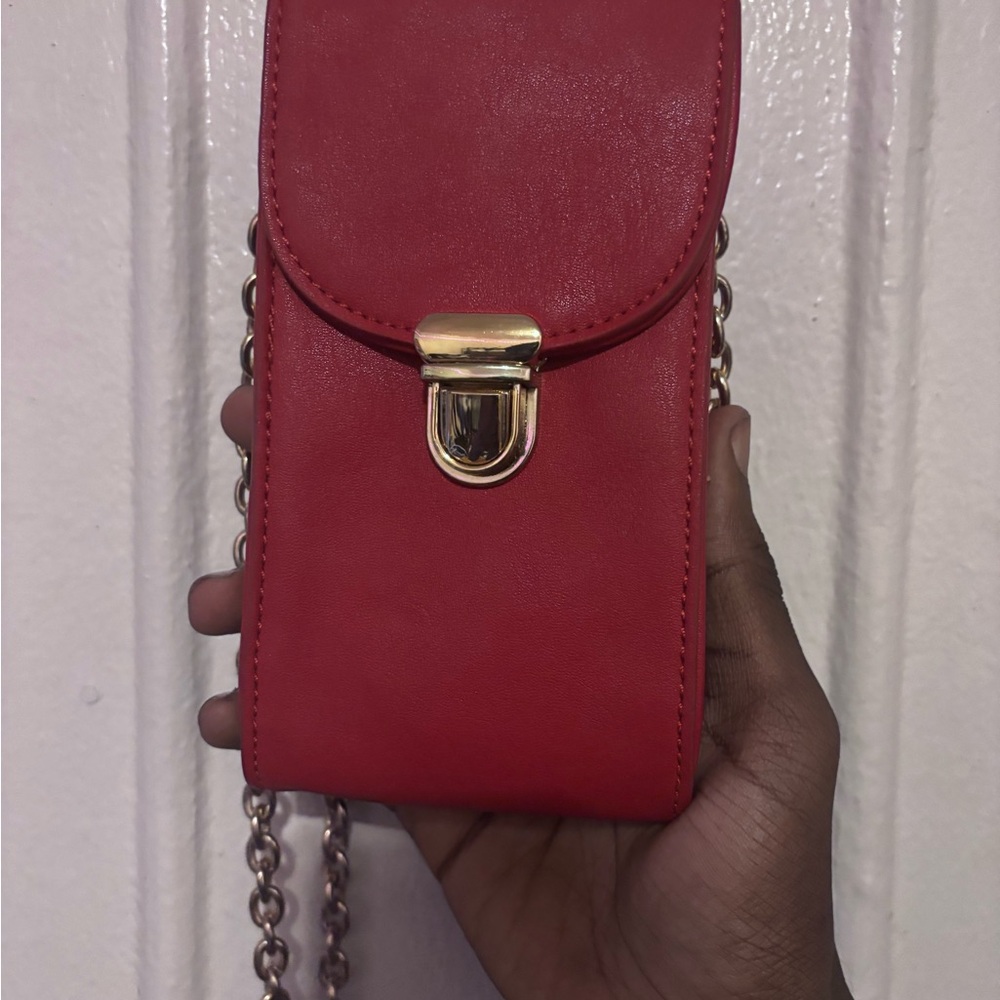 Red Crossbody Bag with Gold Chain
